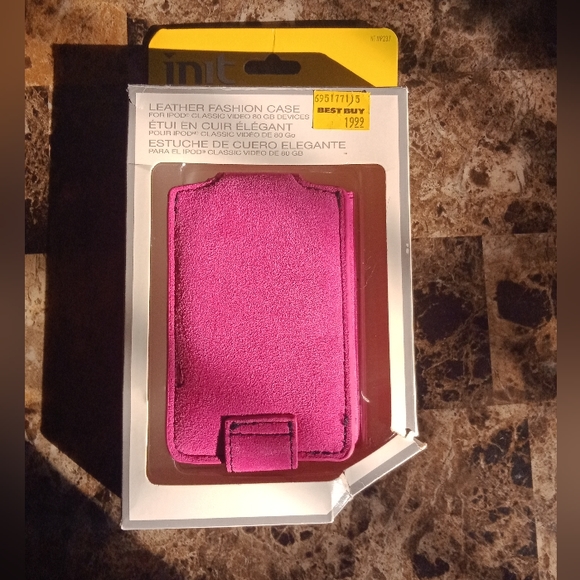 Leather case - Picture 1 of 2